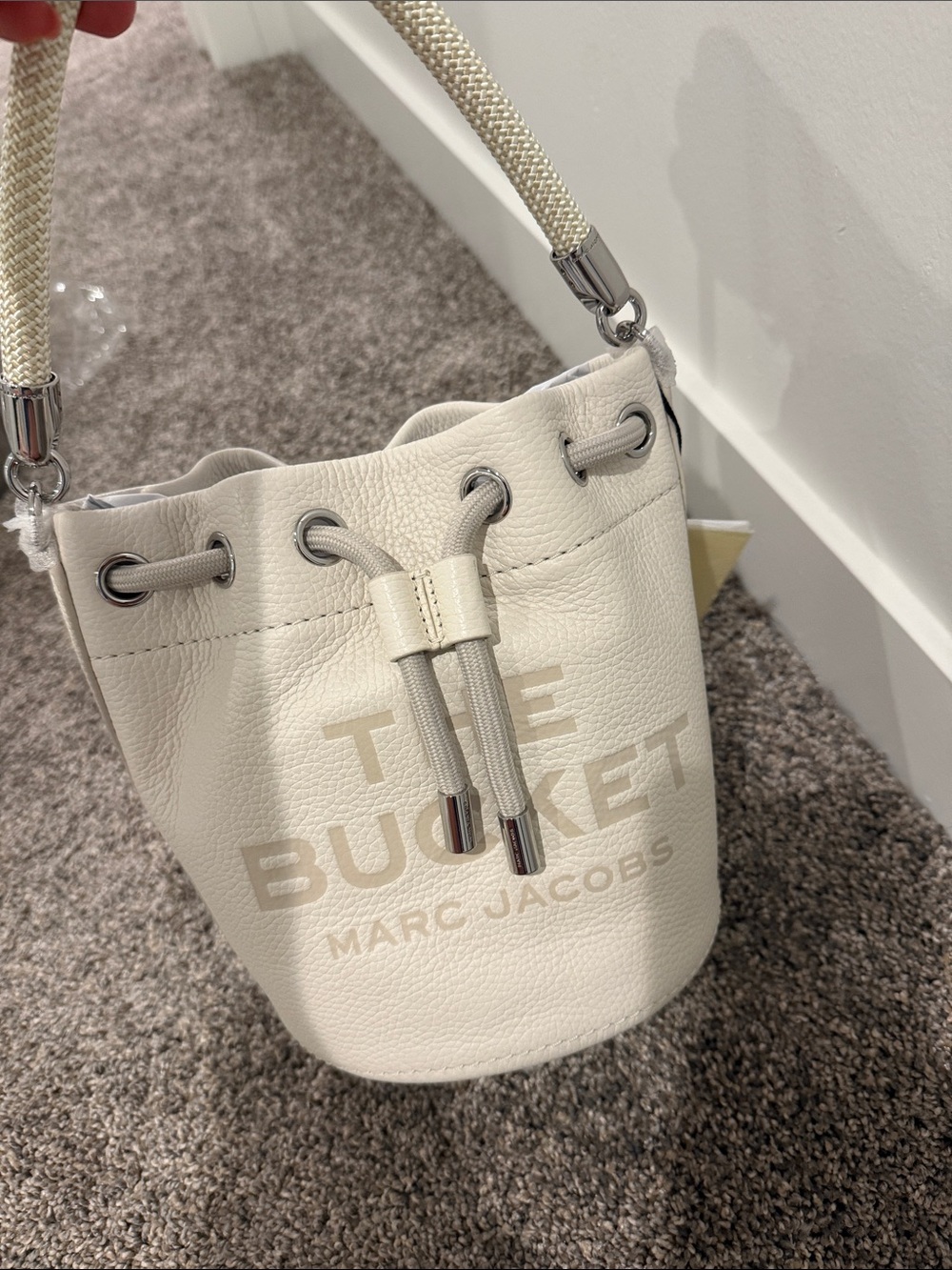 Marc Jacobs Cream Leather Bucket Drawstring Bag